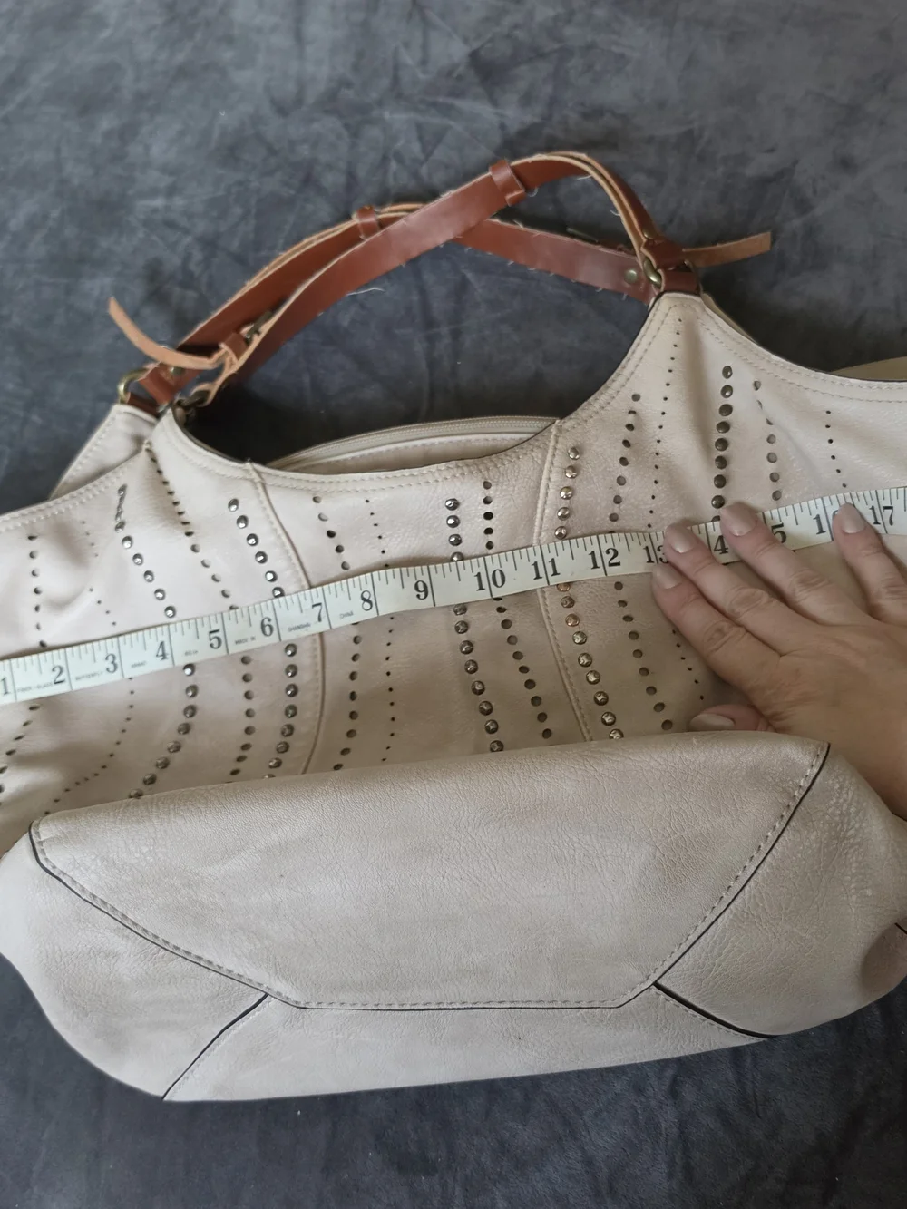 Silver Jeans Cream Faux Leather Shoulder Bag with Brown Straps